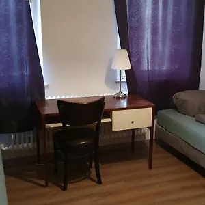 Berkut Hostal