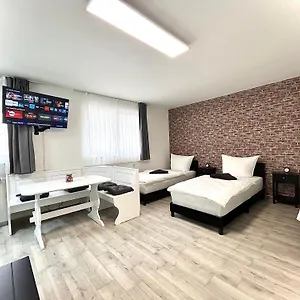  Apartment Im Stadtzentrum Mit W-lan Sweet